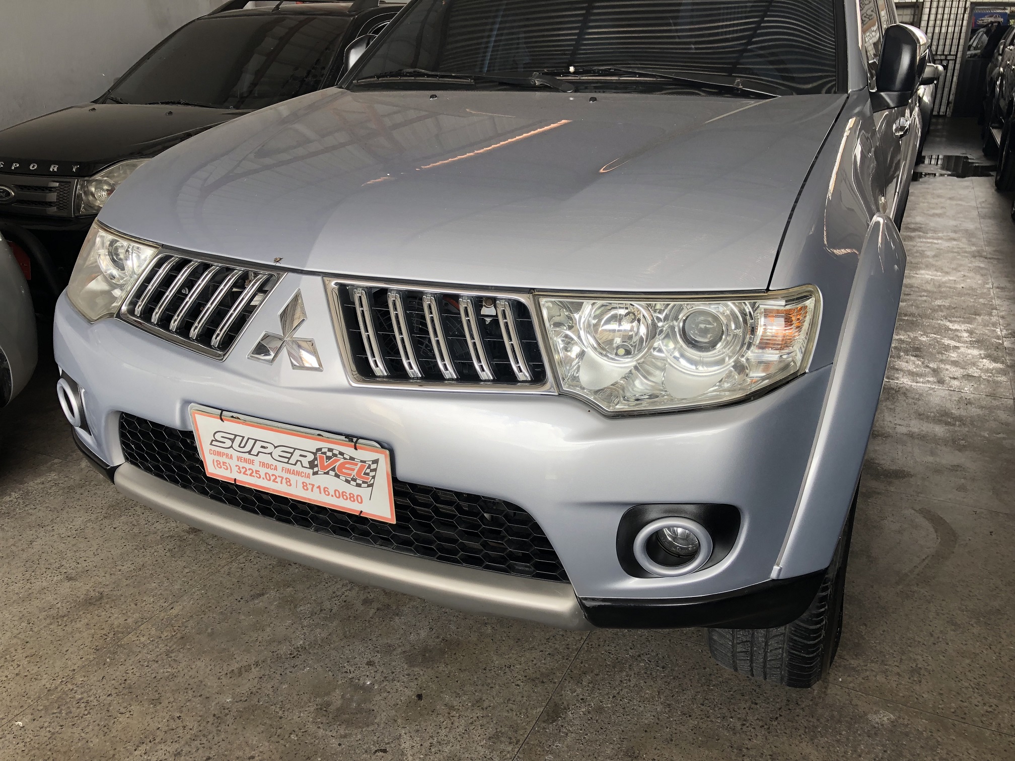 MITSUBISHI PAJERO DAKAR 