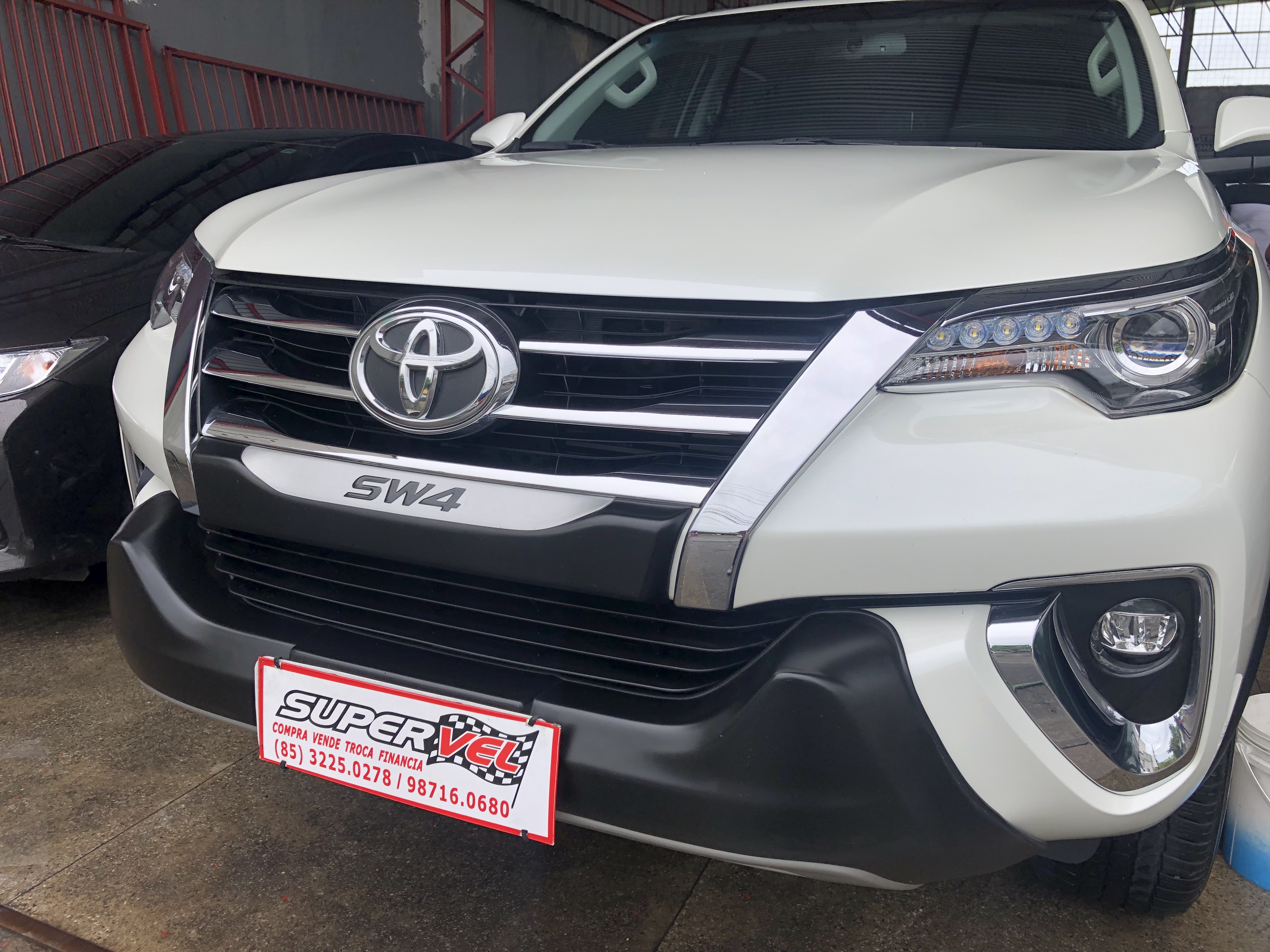 TOYOTA HILUX SW4 SRX 